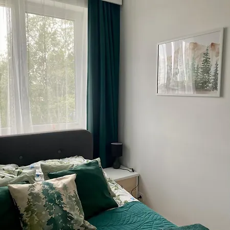 Chillout Airport Kl33 - Air Condition & Free Parking Apartmán