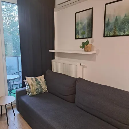 Chillout Airport Kl33 - Air Condition & Free Parking