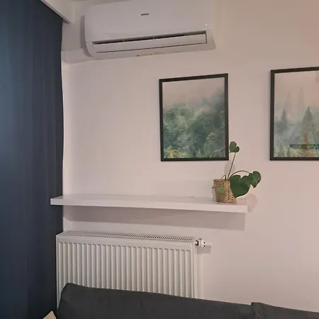 Apartmán Chillout Airport Kl33 - Air Condition & Free Parking *