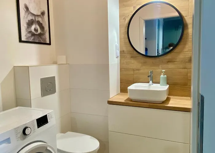 Chillout Airport Kl33 - Air Condition & Free Parking Lejlighed