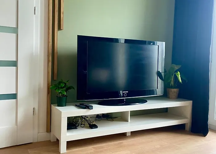 Chillout Airport Kl33 - Air Condition & Free Parking *